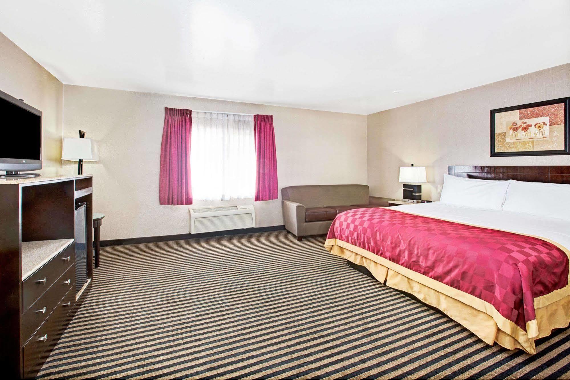Ramada By Wyndham Marina Del Rey Ξενοδοχείο Εξωτερικό φωτογραφία